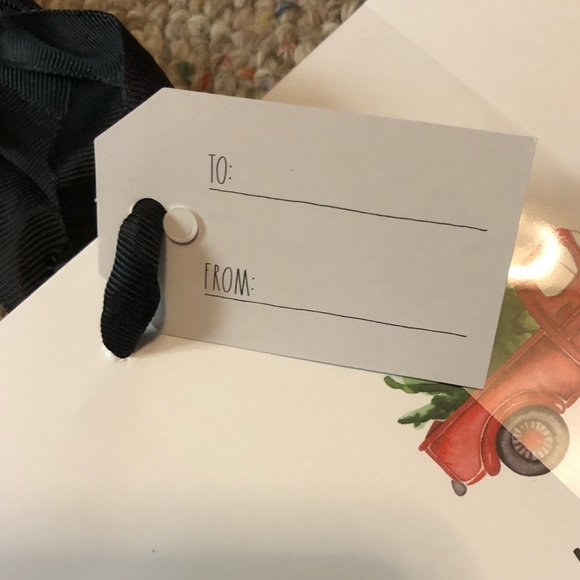 🆕 Rae Dunn MERRY CHRISTMAS Gift Bags with Tags 3 Pack - Picture 5 of 8